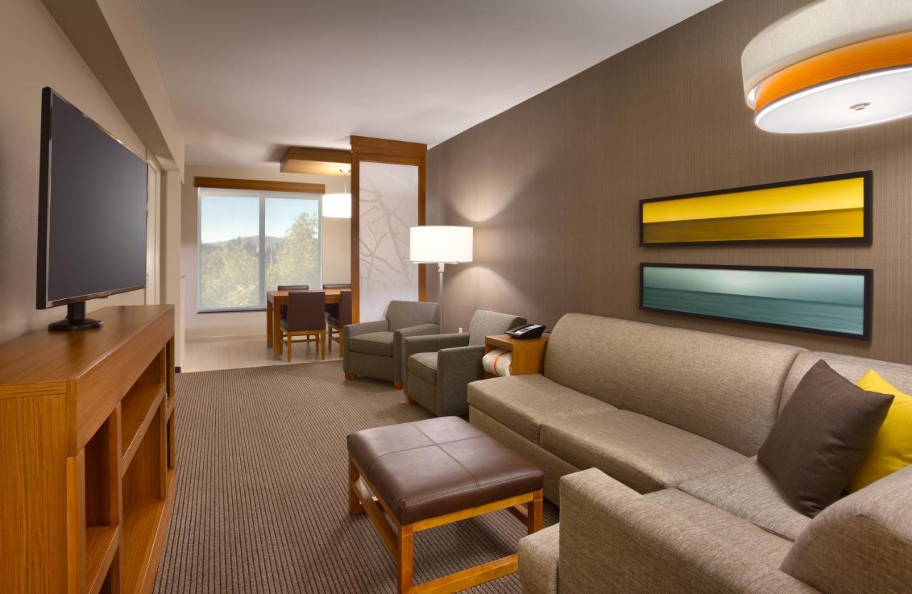 Hyatt Place Park Hotel 3*