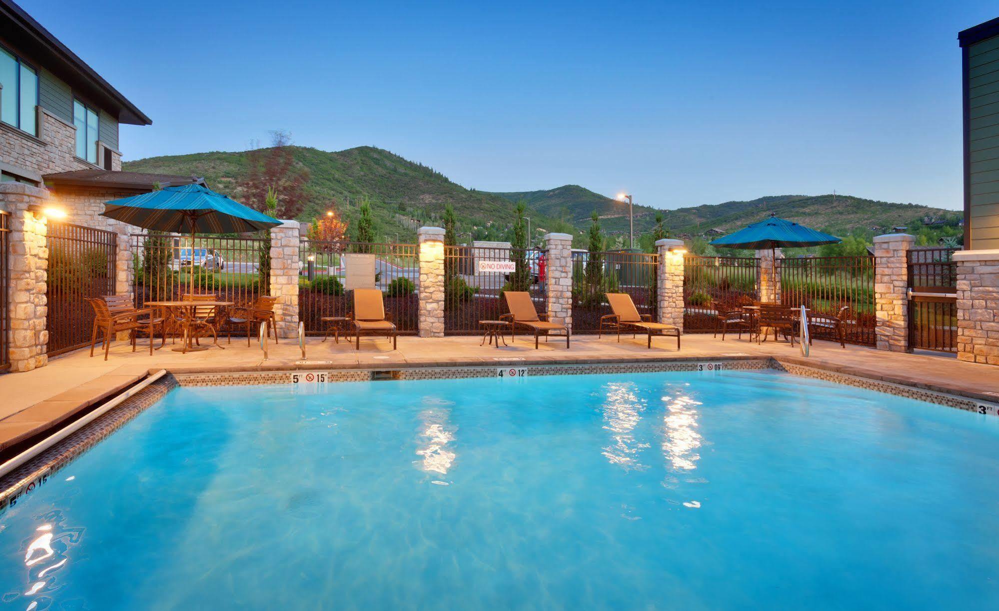 Hyatt Place Park Hotel 3*